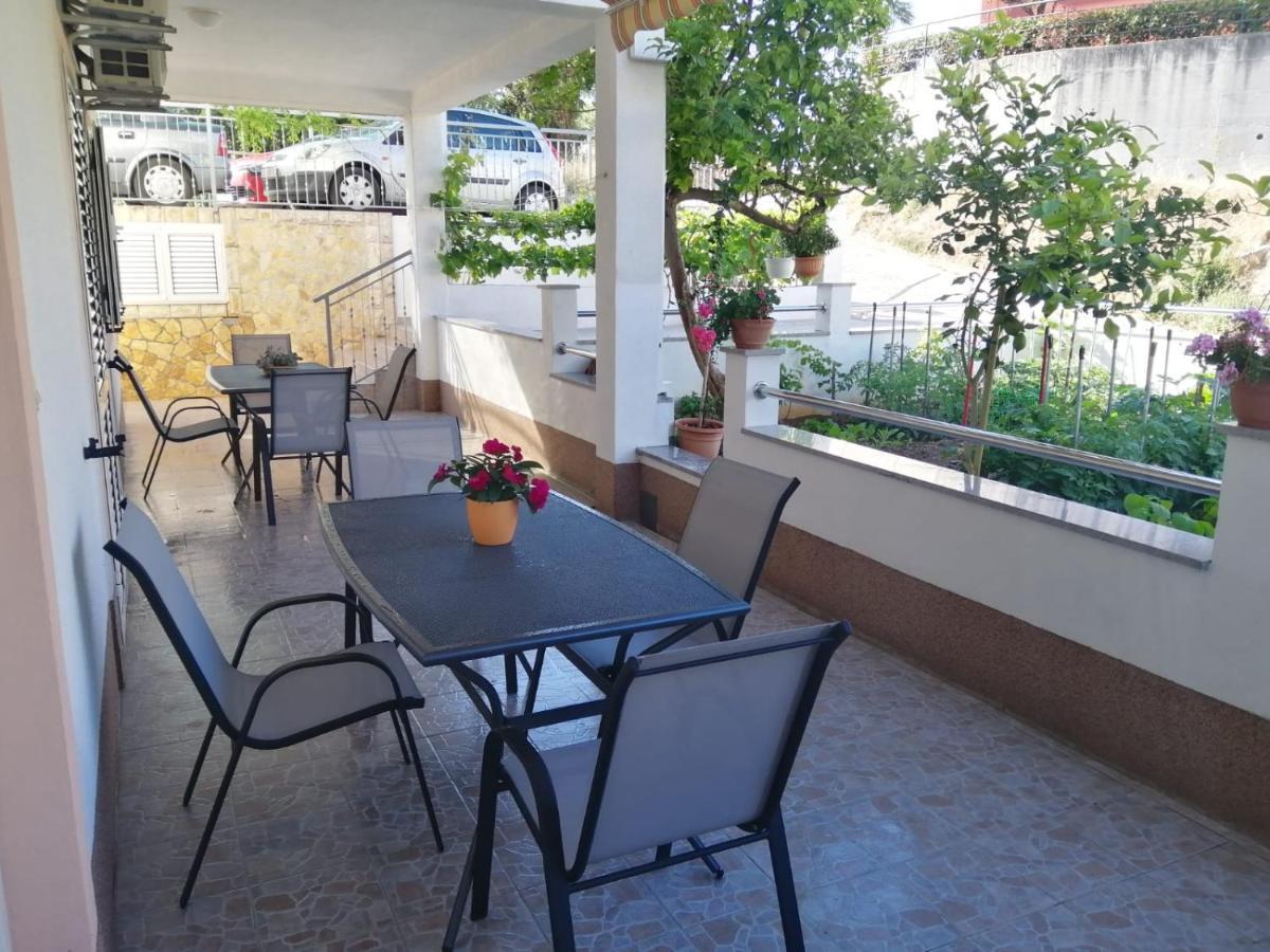 Apartmani Antonia Nakic -Stobrec Spalato Esterno foto